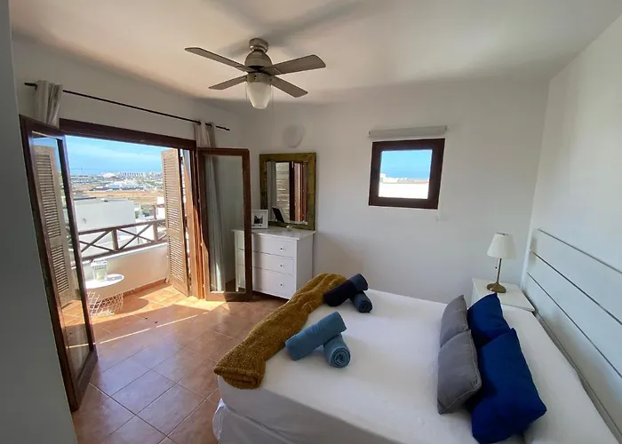 Tabaiba Lanzarote * Playa Blanca (Lanzarote)